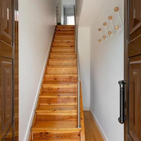 아파트 Guestready - Riverside Bohemian Maisonette 리스본