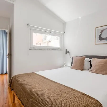 Guestready - Riverside Bohemian Maisonette Apartman *