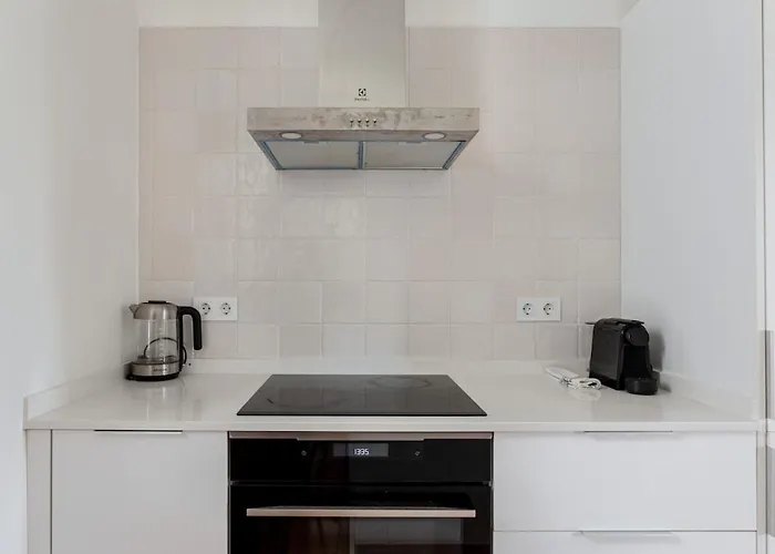 Guestready - Riverside Bohemian Maisonette Apartman Lisboa