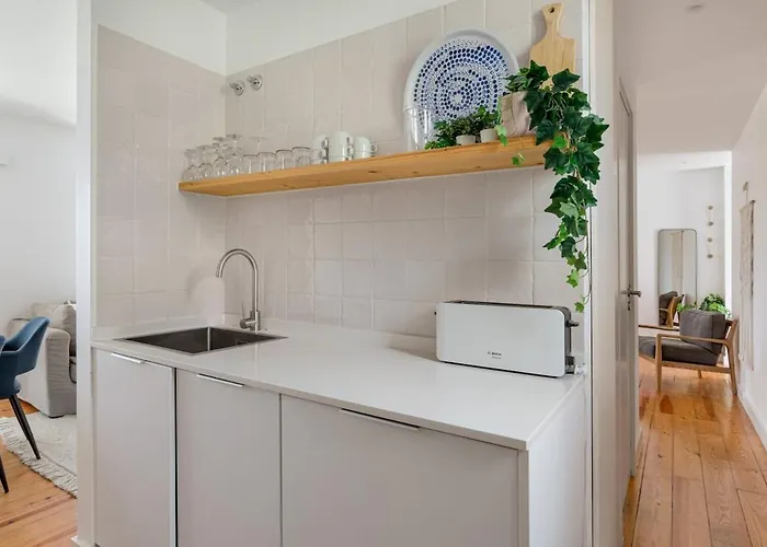 Guestready - Riverside Bohemian Maisonette * Lisboa